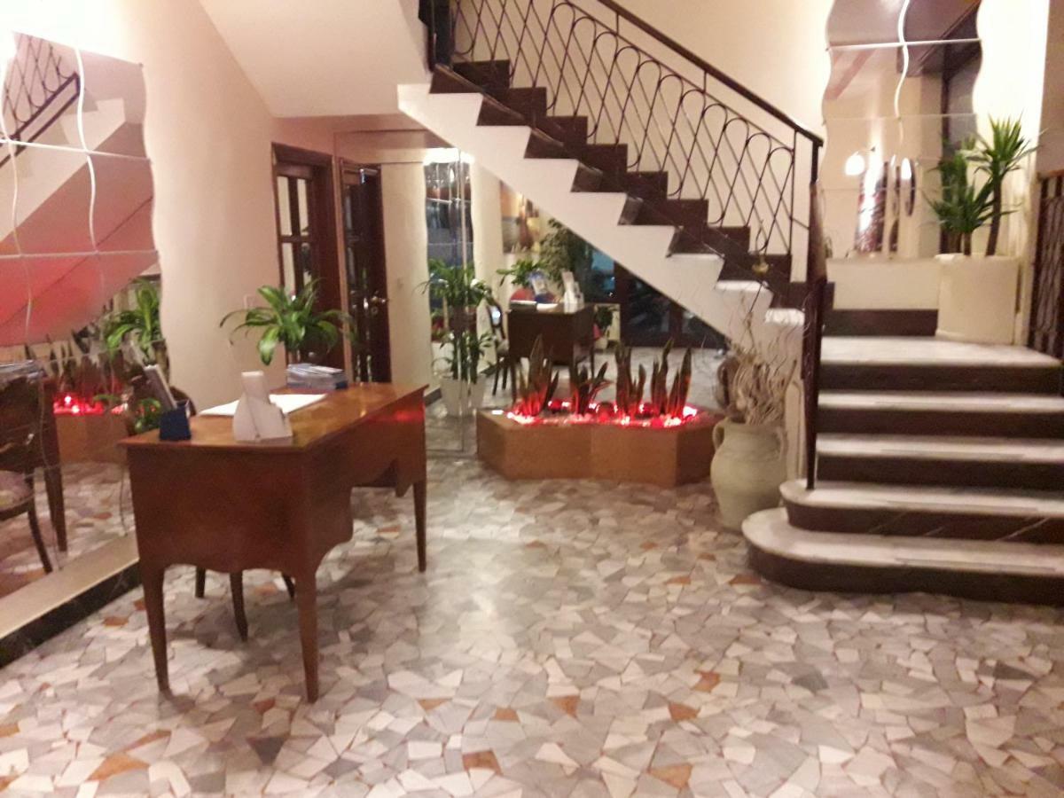 Hotel Nuovo Diana Naples